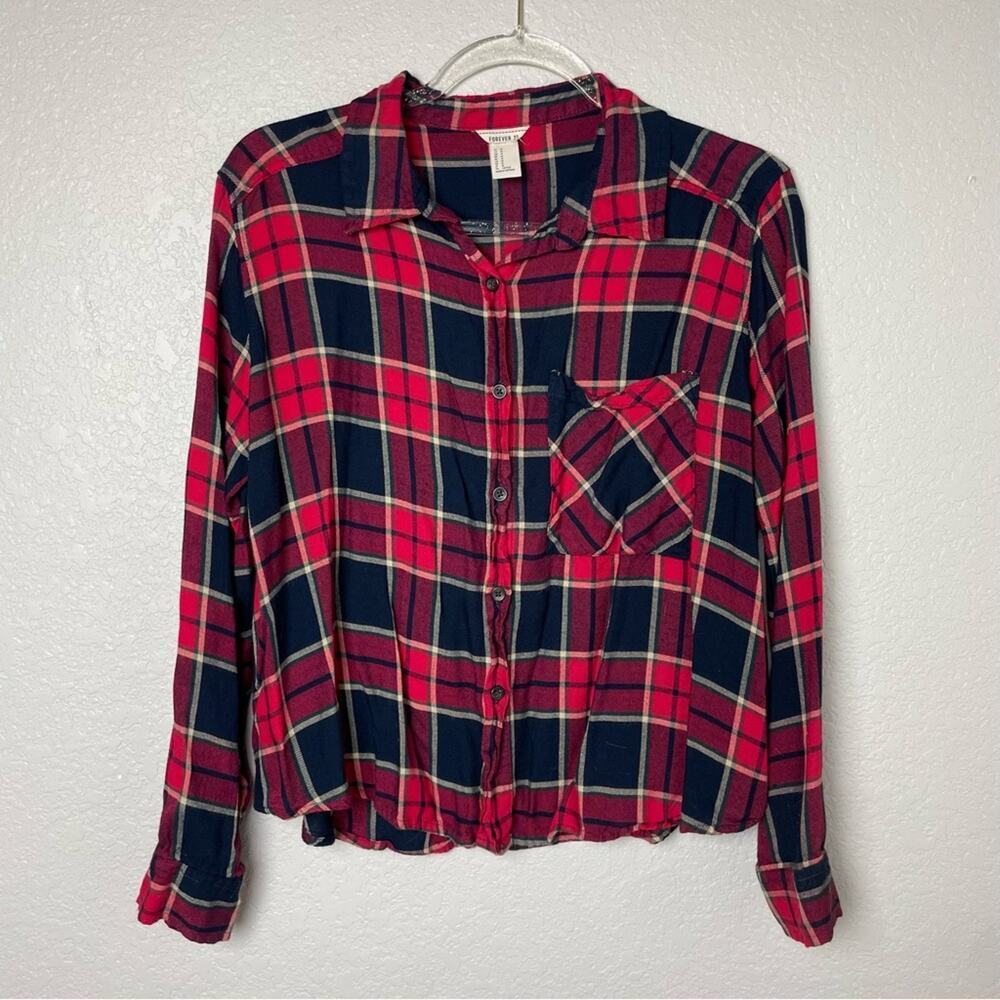 FOREVER 21 Navy & Red Lightweight Plaid Button Down Top Size M